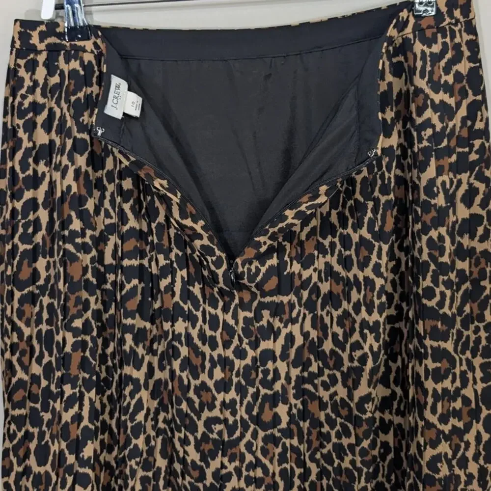 J. Crew Pleated Skirt Animal Print Preppy Modern Timeless Polished - Size 10